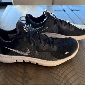 Men’s Nike flex run